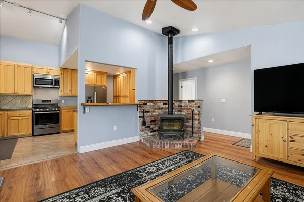 $600,000 | 13540 North Keystone Court, Penn Valley, CA 95946