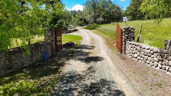 $600,000 | 13540 North Keystone Court, Penn Valley, CA 95946