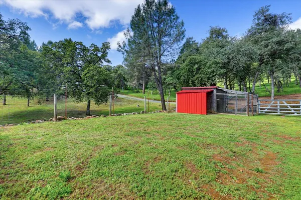 $600,000 | 13540 North Keystone Court, Penn Valley, CA 95946