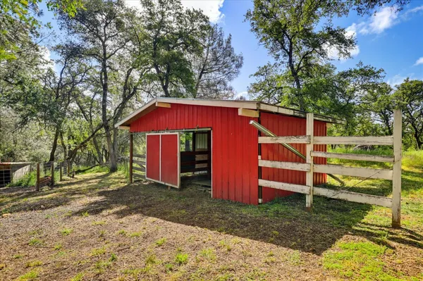 $600,000 | 13540 North Keystone Court, Penn Valley, CA 95946