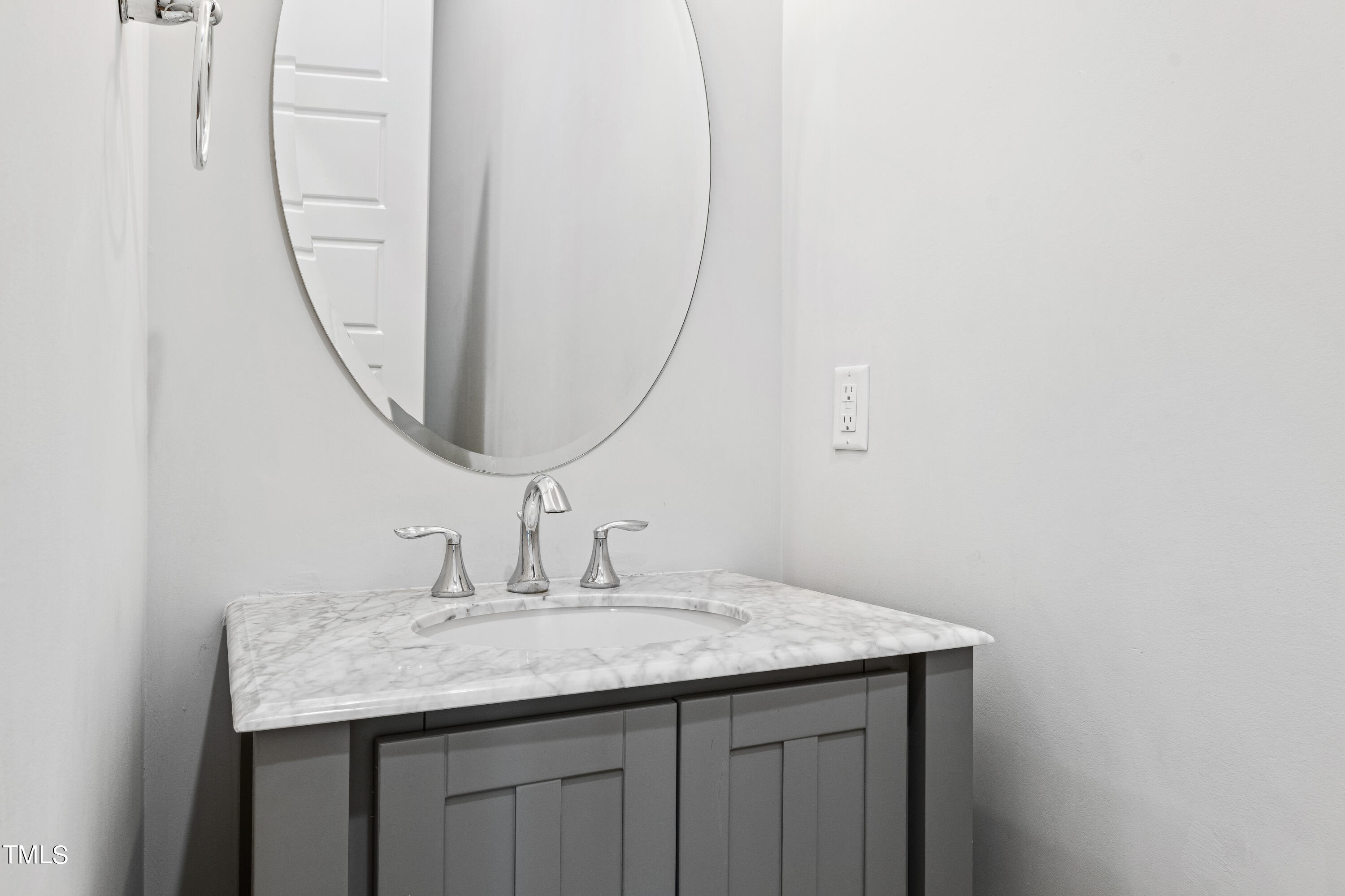 1509 Rock Dove Way Raleigh, NC 27614 - Photo 53 of 77 Bathroom