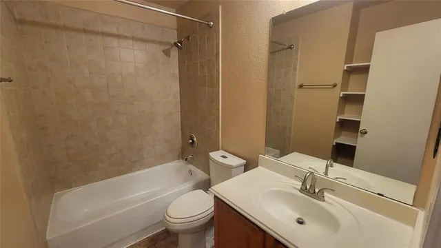 $1,895 | 906 Post Oak Trail, Anna, TX 75409