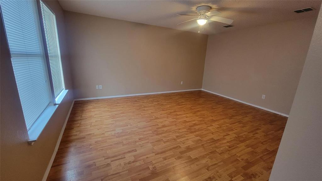 906 Post Oak Trail Anna, TX 75409 - Photo 19 of 21 This Master bedroom is LARGE!