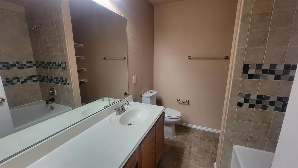 906 Post Oak Trail Anna, TX 75409 - Photo 20 of 21 Large Master Bathroom!