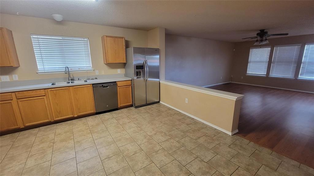 906 Post Oak Trail Anna, TX 75409 - Photo 6 of 21 Another View of Kitchen Looking into Living Room!