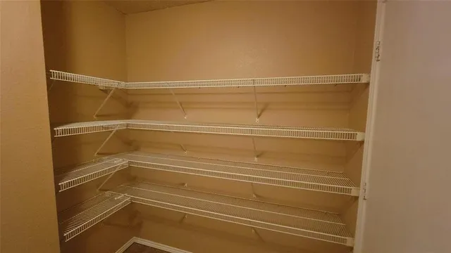 $1,895 | 906 Post Oak Trail, Anna, TX 75409