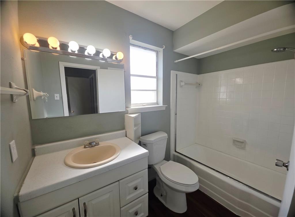 2729 Longwood Drive, Unit A Metairie, LA 70003 - Photo 6 of 9