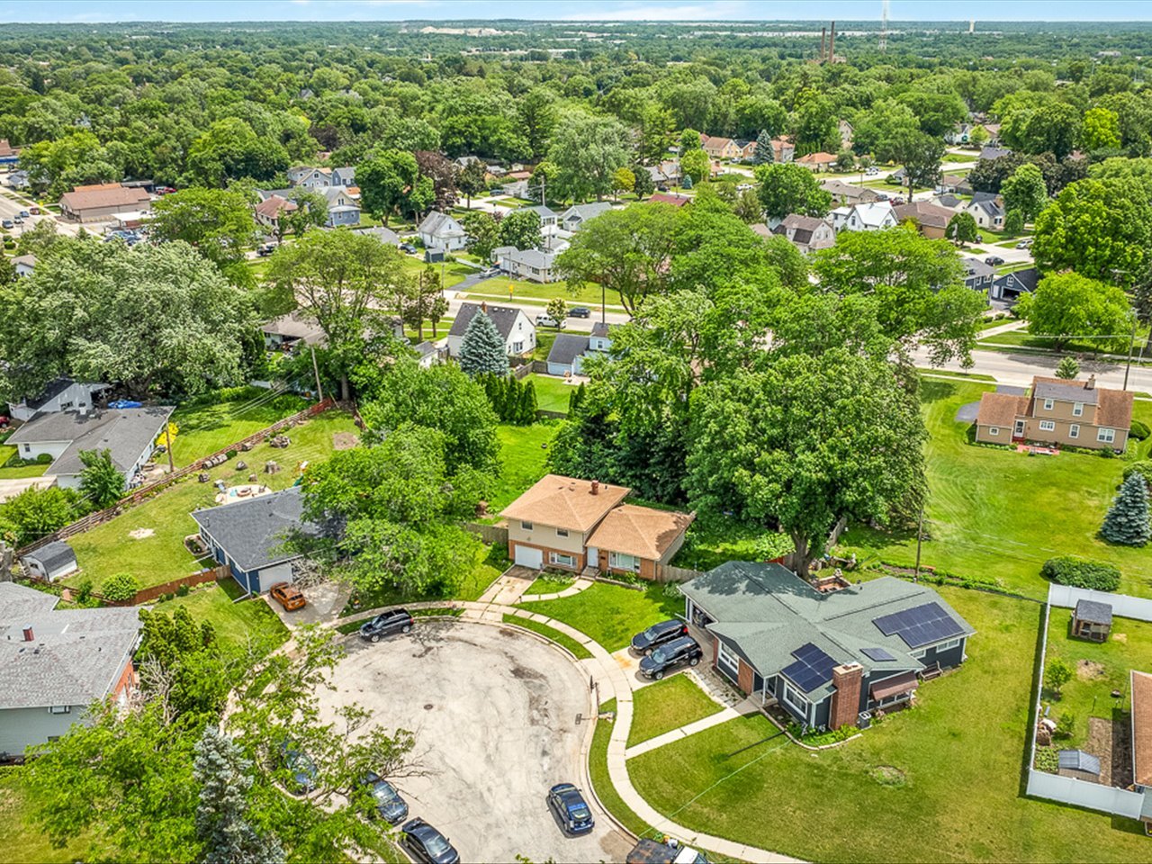 219 Walter Court Elgin, IL 60123 - Photo 31 of 36