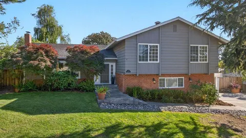 $1,999,000 | 121 Greenbrier Drive, Aptos, CA 95003