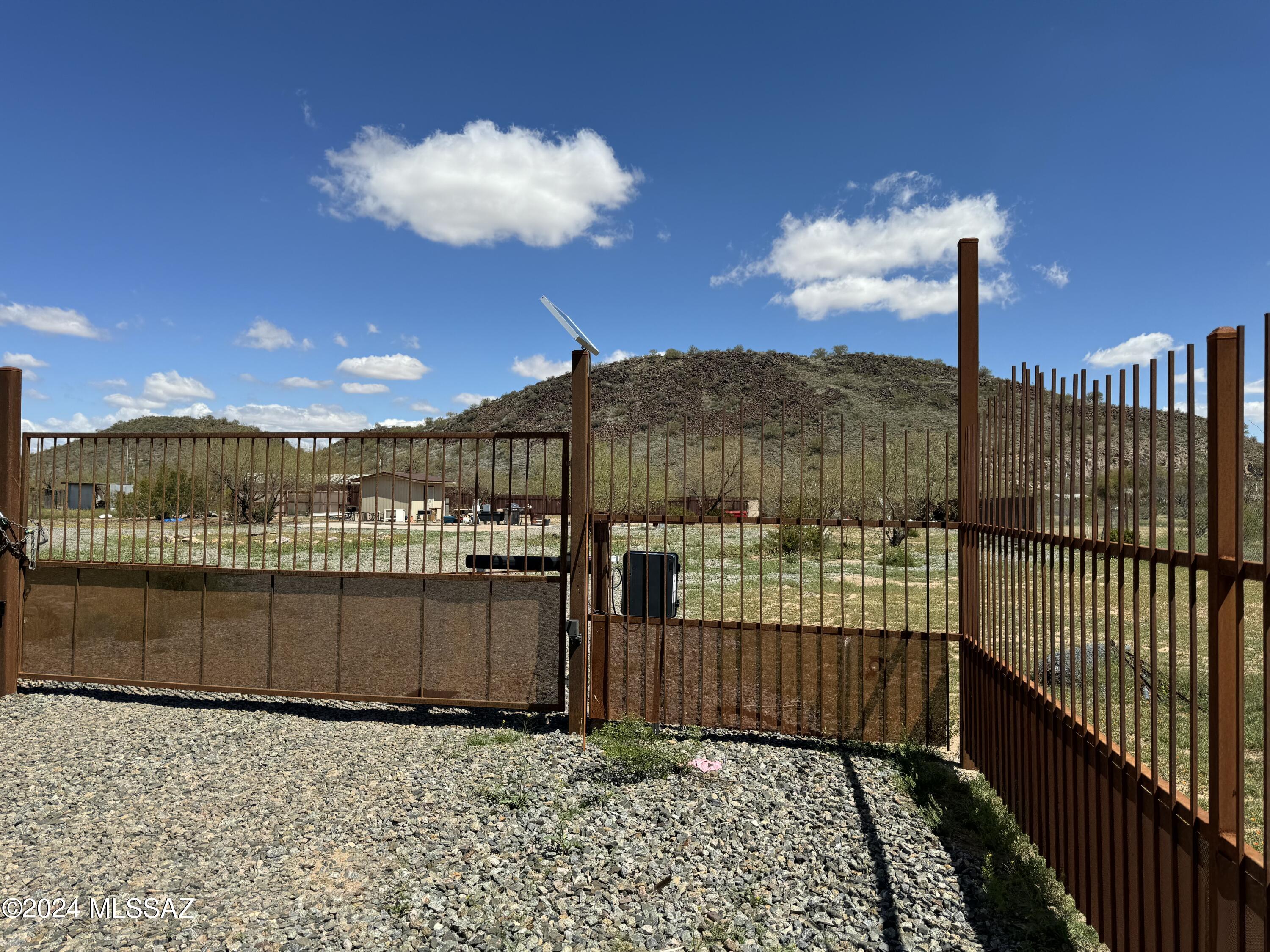 8195 South Worden Road Tucson, AZ 85735 - Photo 1 of 36 Gallery Image 1