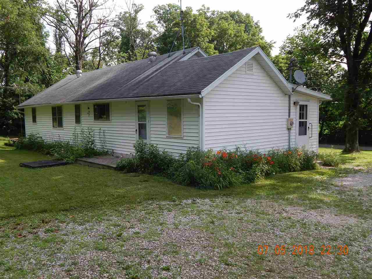 3525 North Thomas Road Bloomington, IN 47404 - Photo 14 of 28