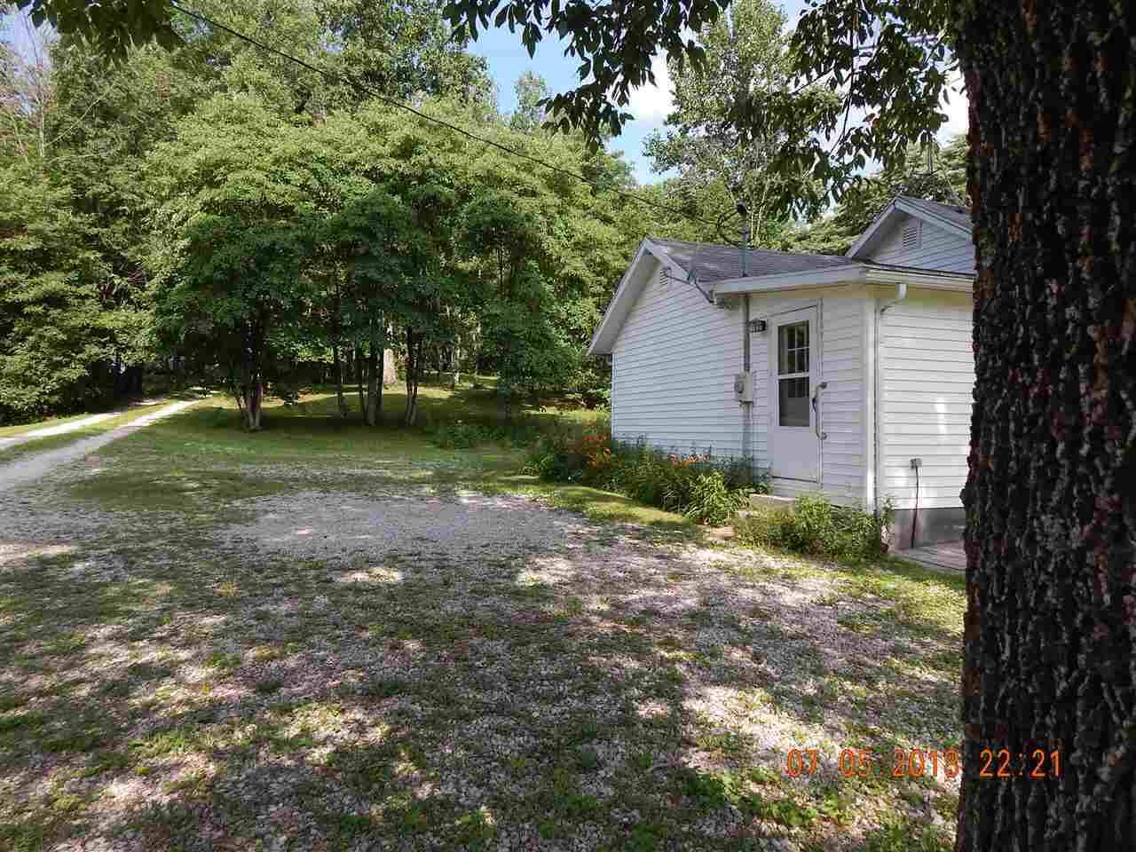 3525 North Thomas Road Bloomington, IN 47404 - Photo 4 of 28