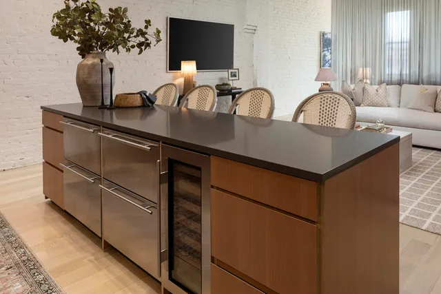 $594,000 | 55 East Main Street, Unit 204, Chattanooga, TN 37408