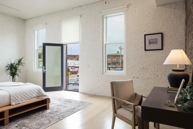 $594,000 | 55 East Main Street, Unit 204, Chattanooga, TN 37408