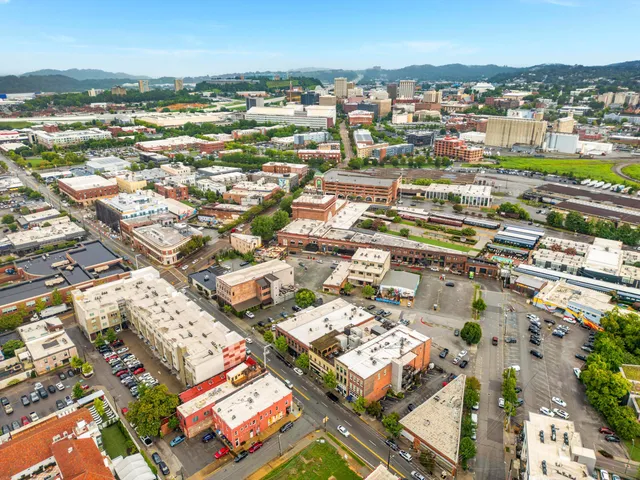 $594,000 | 55 East Main Street, Unit 204, Chattanooga, TN 37408