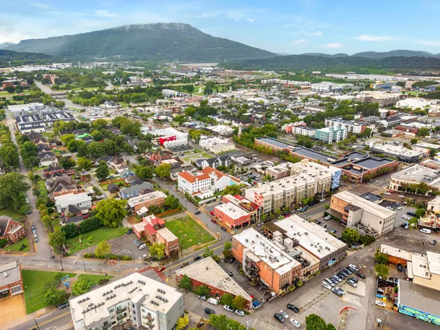 $594,000 | 55 East Main Street, Unit 204, Chattanooga, TN 37408