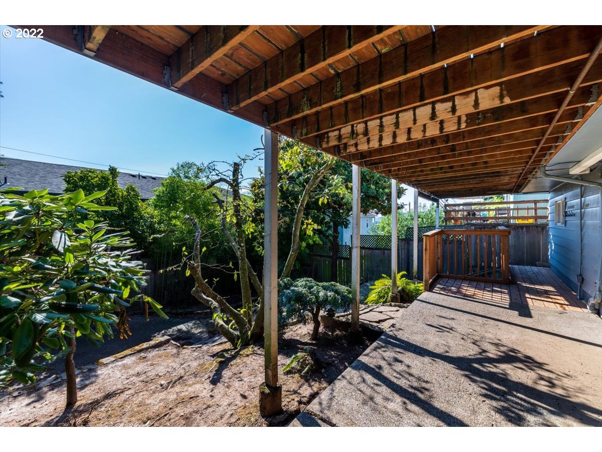5114 Southwest View Point Terrace Portland, OR 97239 - Photo 30 of 30
