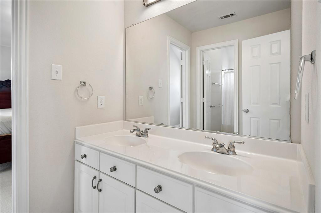 2209 Windy Ridge Court Plano, TX 75025 - Photo 28 of 38