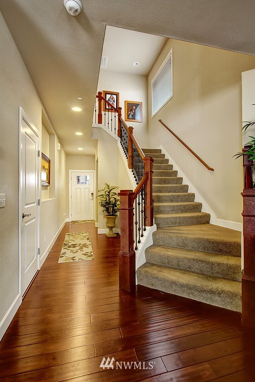 20007 94th Drive Northeast Bothell, WA 98011 - Photo 2 of 20