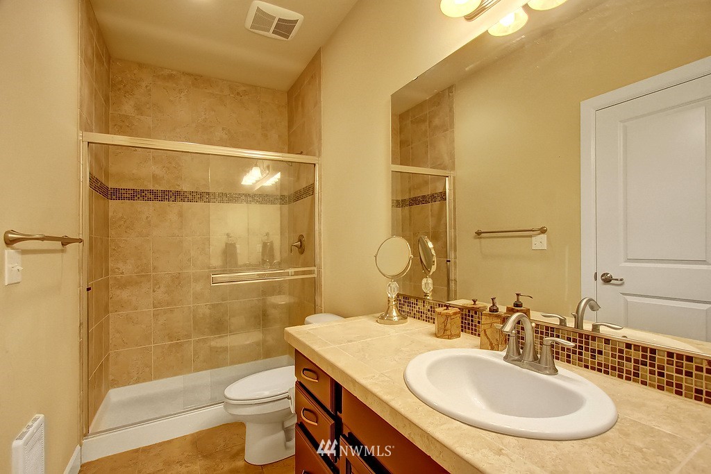 20007 94th Drive Northeast Bothell, WA 98011 - Photo 12 of 20