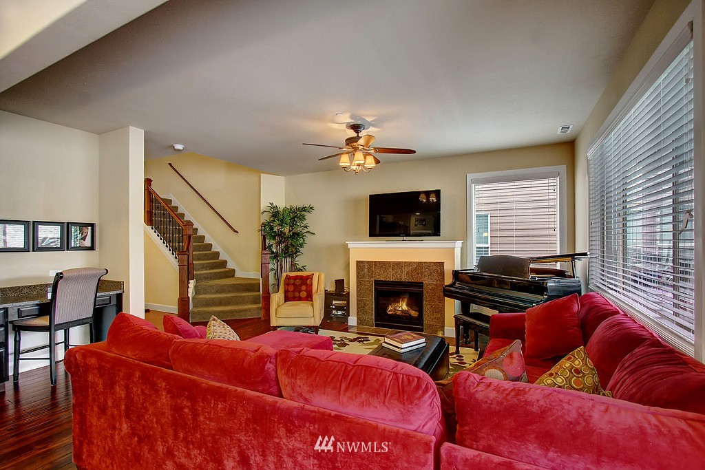 20007 94th Drive Northeast Bothell, WA 98011 - Photo 4 of 20