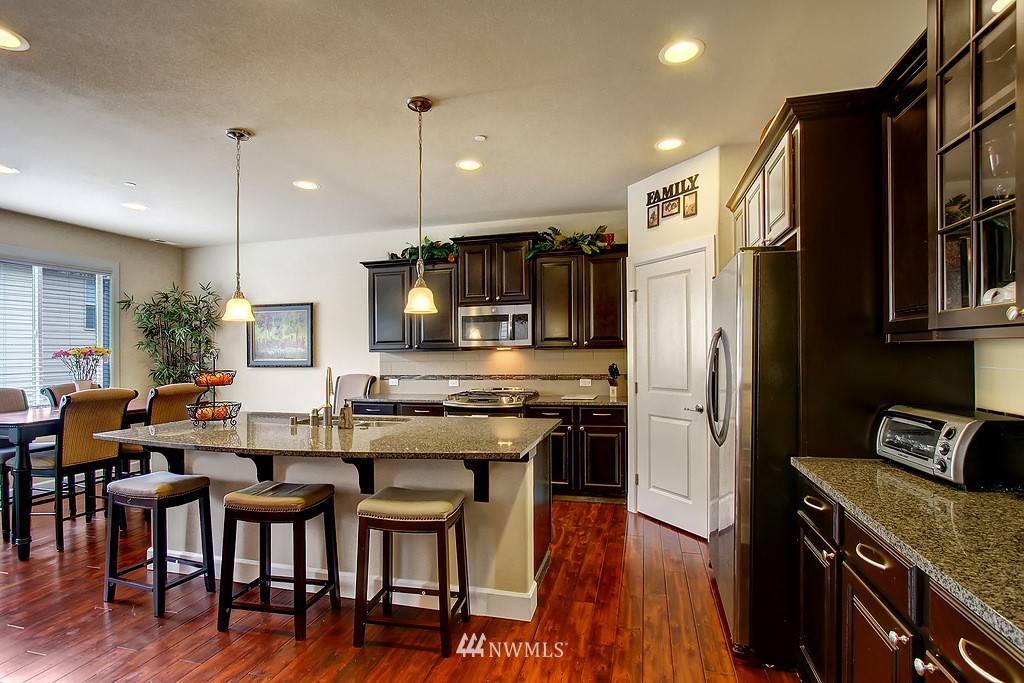 20007 94th Drive Northeast Bothell, WA 98011 - Photo 6 of 20