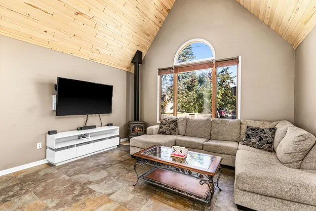 $289,900 | 847 Spring Lake Road, Cloquet, MN 55720