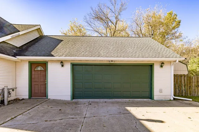 $289,900 | 847 Spring Lake Road, Cloquet, MN 55720