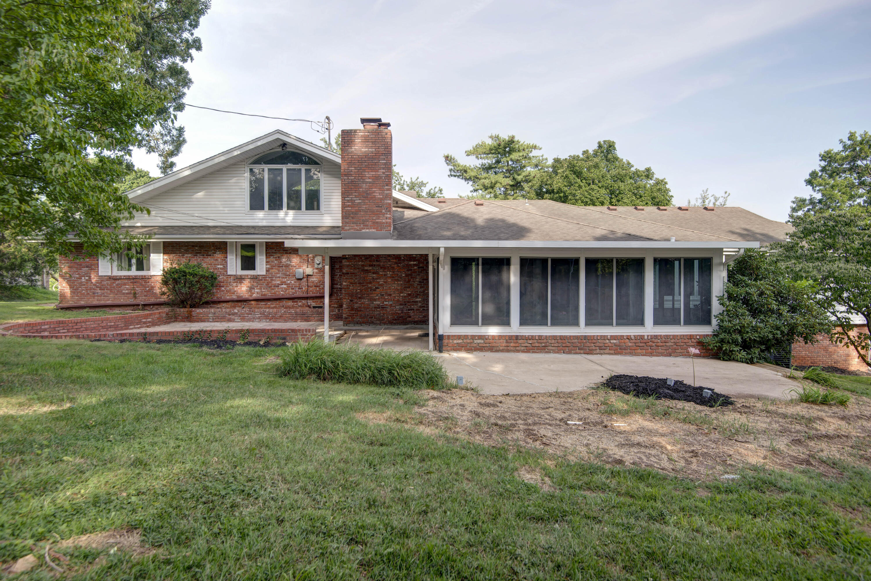 1508 South Essex Road Springfield, MO 65809 - Photo 48 of 54 Essex (10)