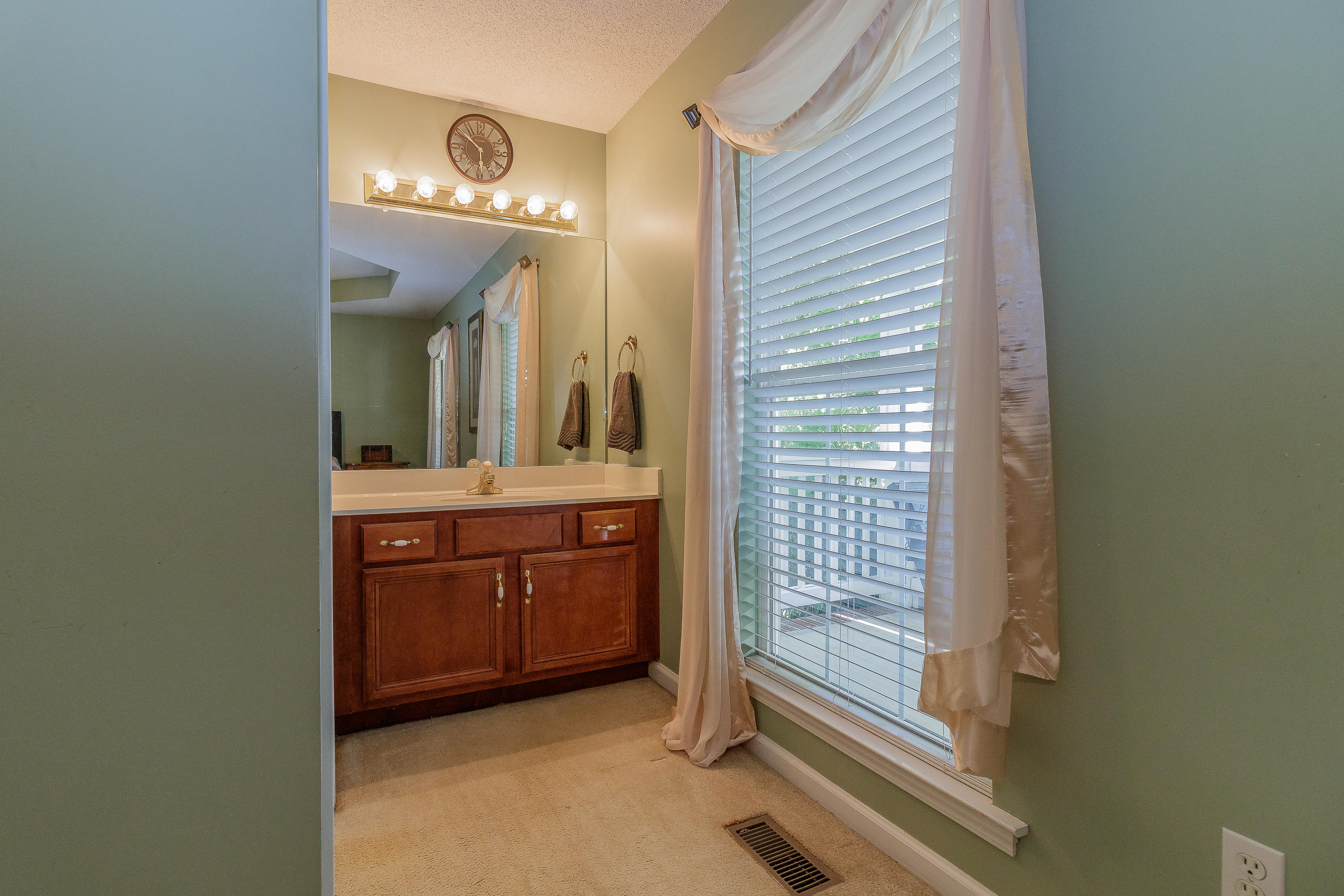 71 Earl Garner Road Ringgold, GA 30736 - Photo 20 of 40 Master Bedroom