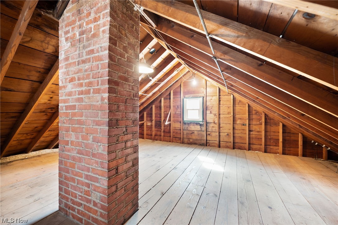 2301 Ralph Avenue Cleveland, OH 44109 - Photo 18 of 23 Gallery Image 18