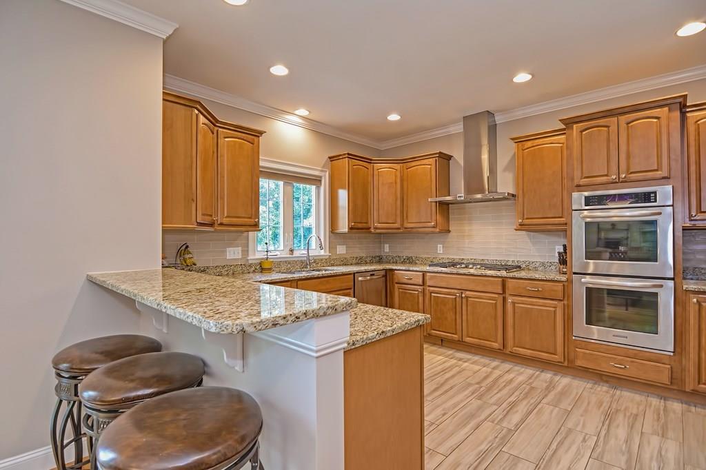 67 Swift Road Framingham, MA 01702 - Photo 4 of 33 Gallery Image 4