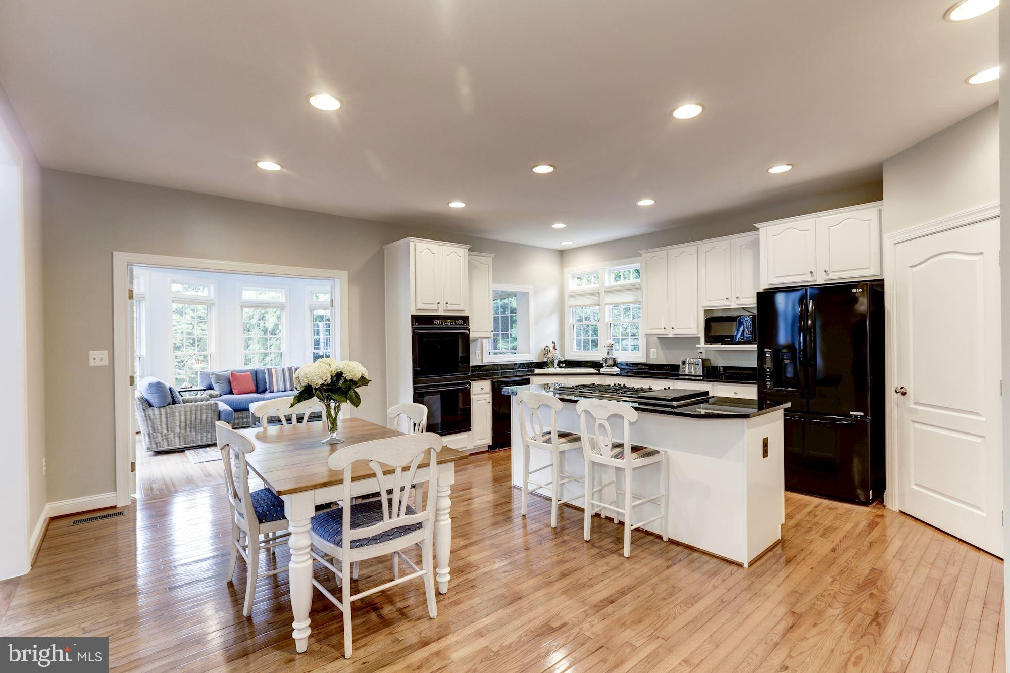 2768 Cody Road Vienna, VA 22181 - Photo 8 of 30 Kitchen