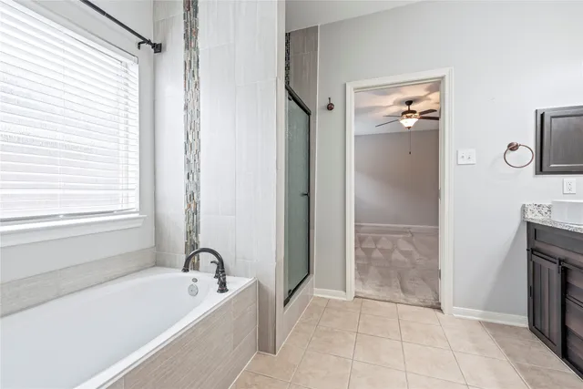 $300,000 | 3031 Sweet Gum Bay Court, Dickinson, TX 77539