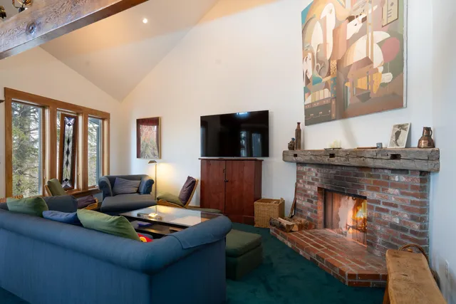 $998,500 | 32 Shattarack Road, Unit B5, Stratton, VT 05340