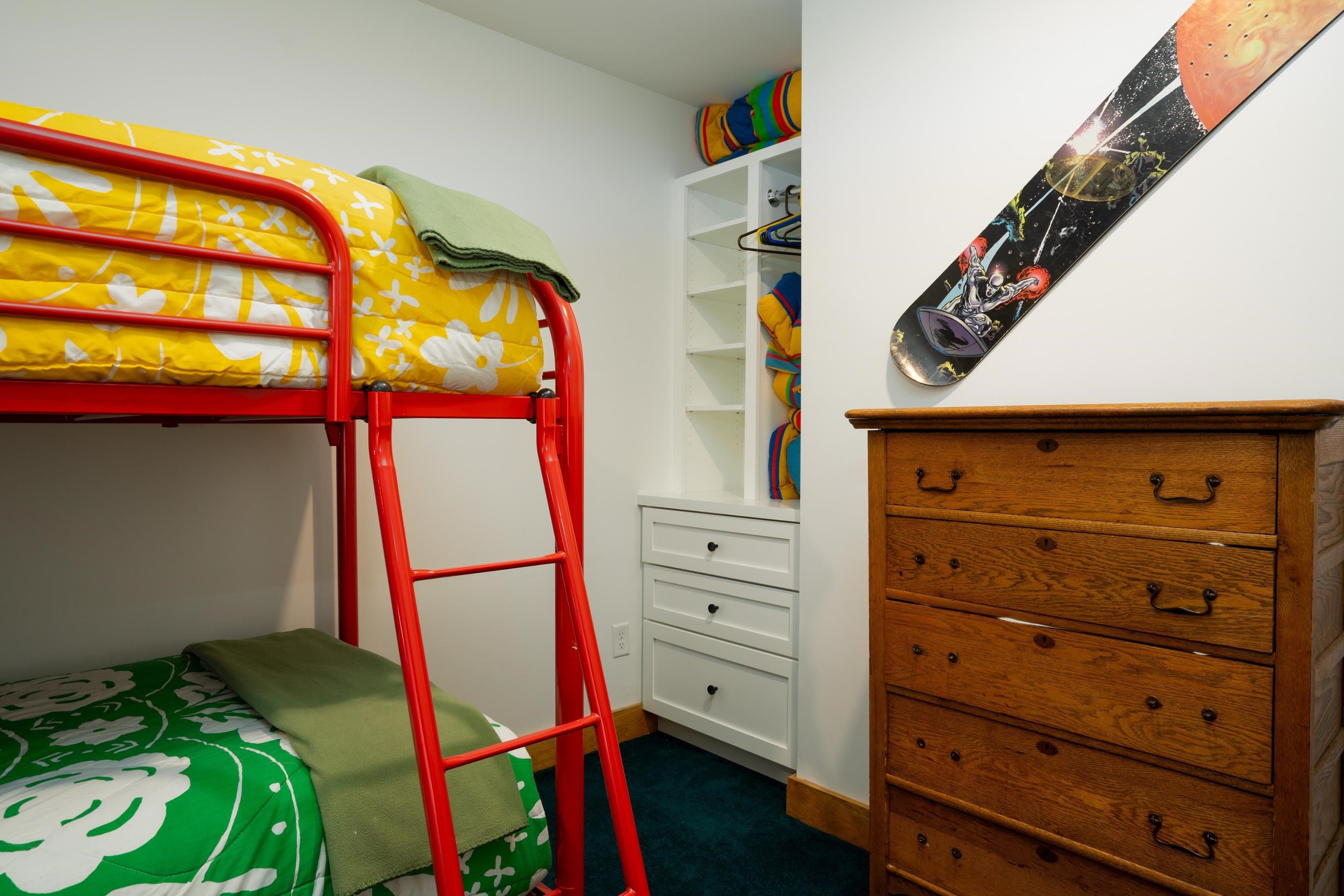 32 Shattarack Road, Unit B5 Stratton, VT 05340 - Photo 33 of 36