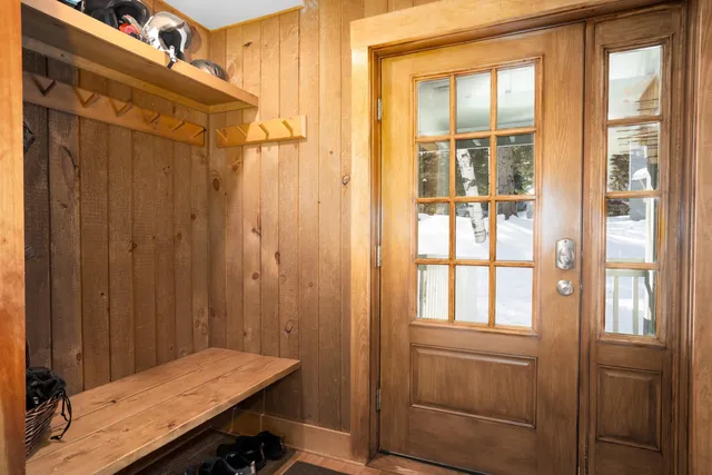 $998,500 | 32 Shattarack Road, Unit B5, Stratton, VT 05340