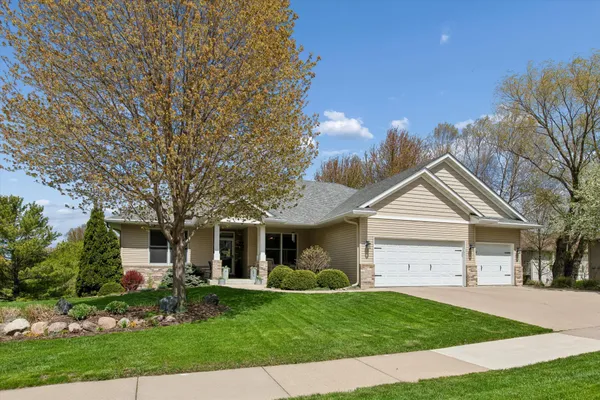 $624,000 | 701 Carter Drive, Northfield, MN 55057