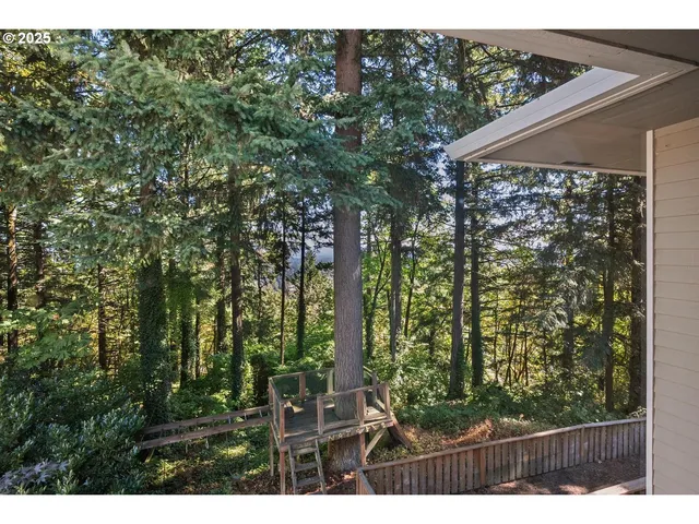 $775,000 | 3140 Northeast Rocky Butte Lane, Portland, OR 97220