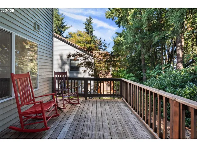 $775,000 | 3140 Northeast Rocky Butte Lane, Portland, OR 97220