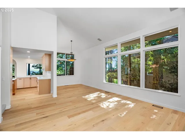 $775,000 | 3140 Northeast Rocky Butte Lane, Portland, OR 97220