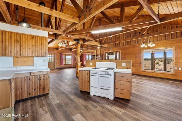 a view of a storage & utility room