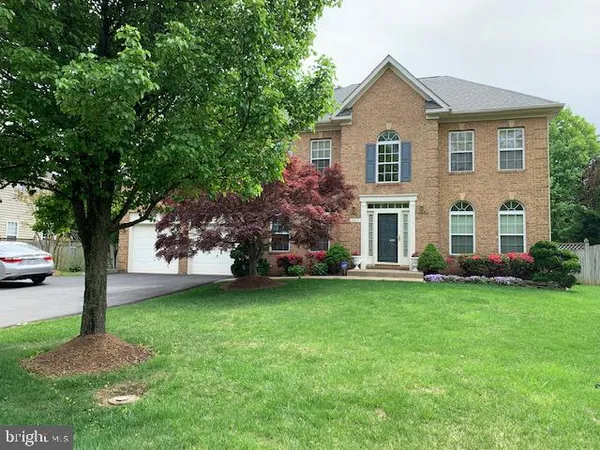 $6,000 | 8219 Electric Avenue, Vienna, VA 22182