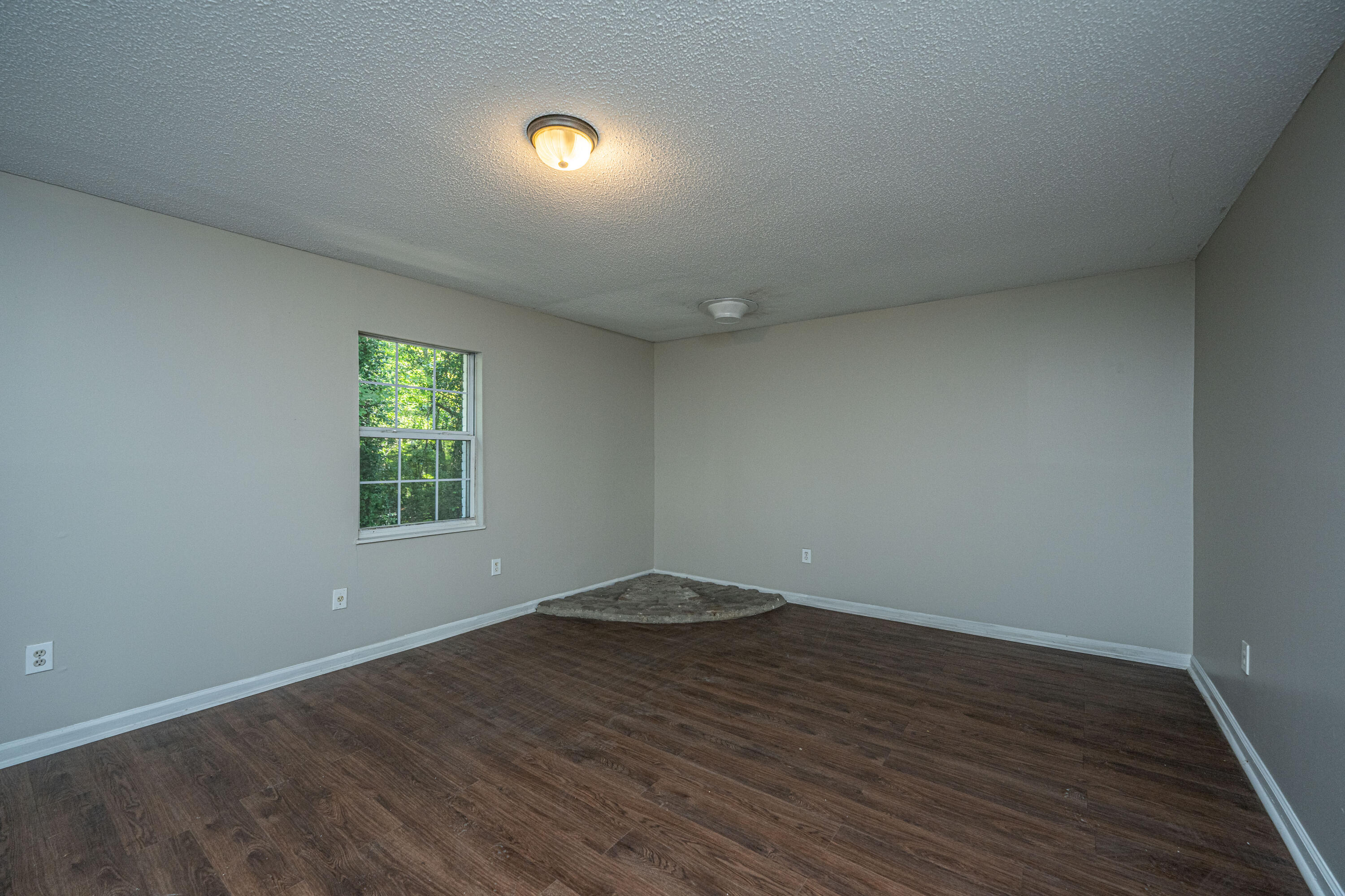 218 Triver Drive Moncks Corner, SC 29461 - Photo 17 of 37 218TriversDr015