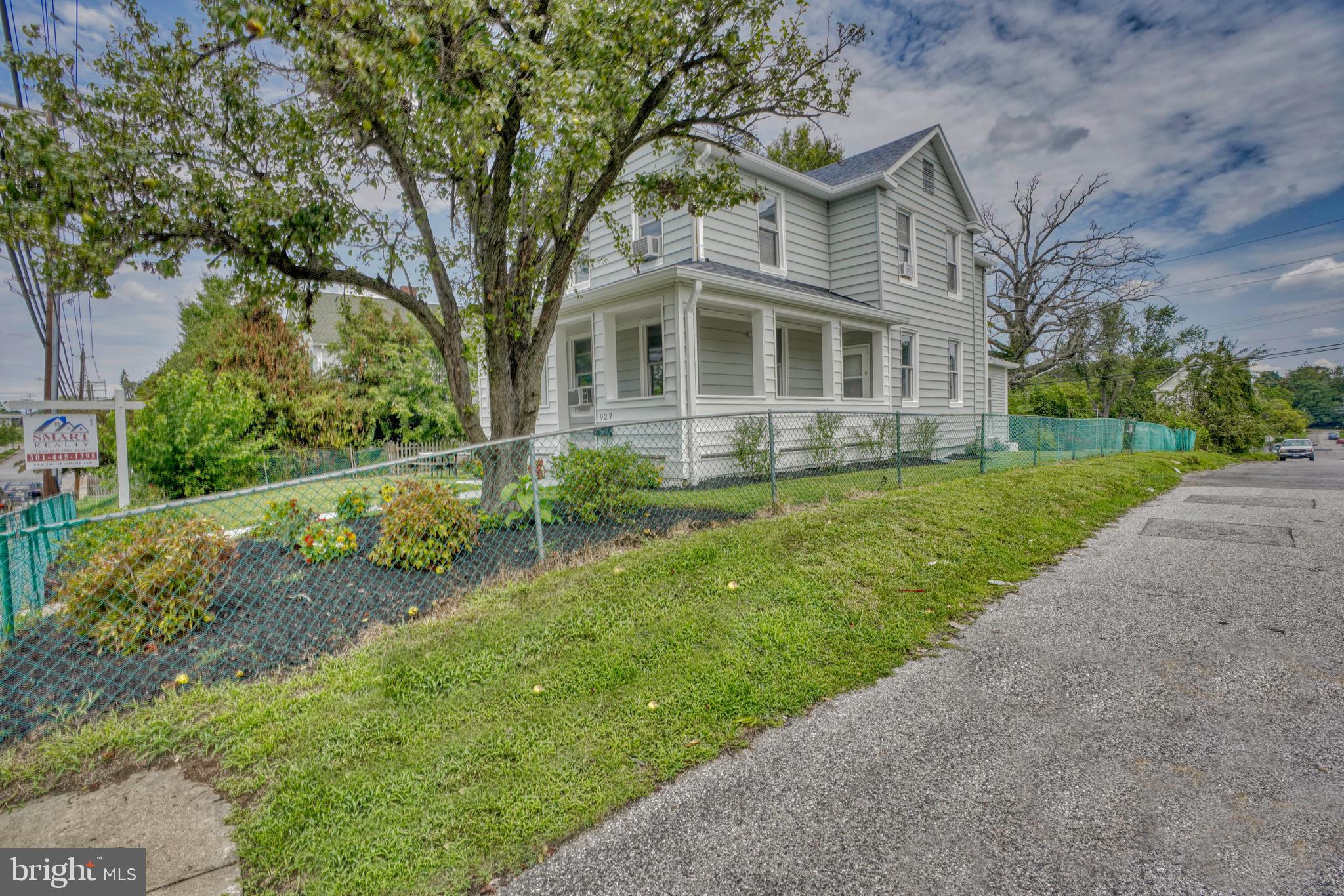927 Desoto Road Baltimore, MD 21223 - Photo 2 of 25