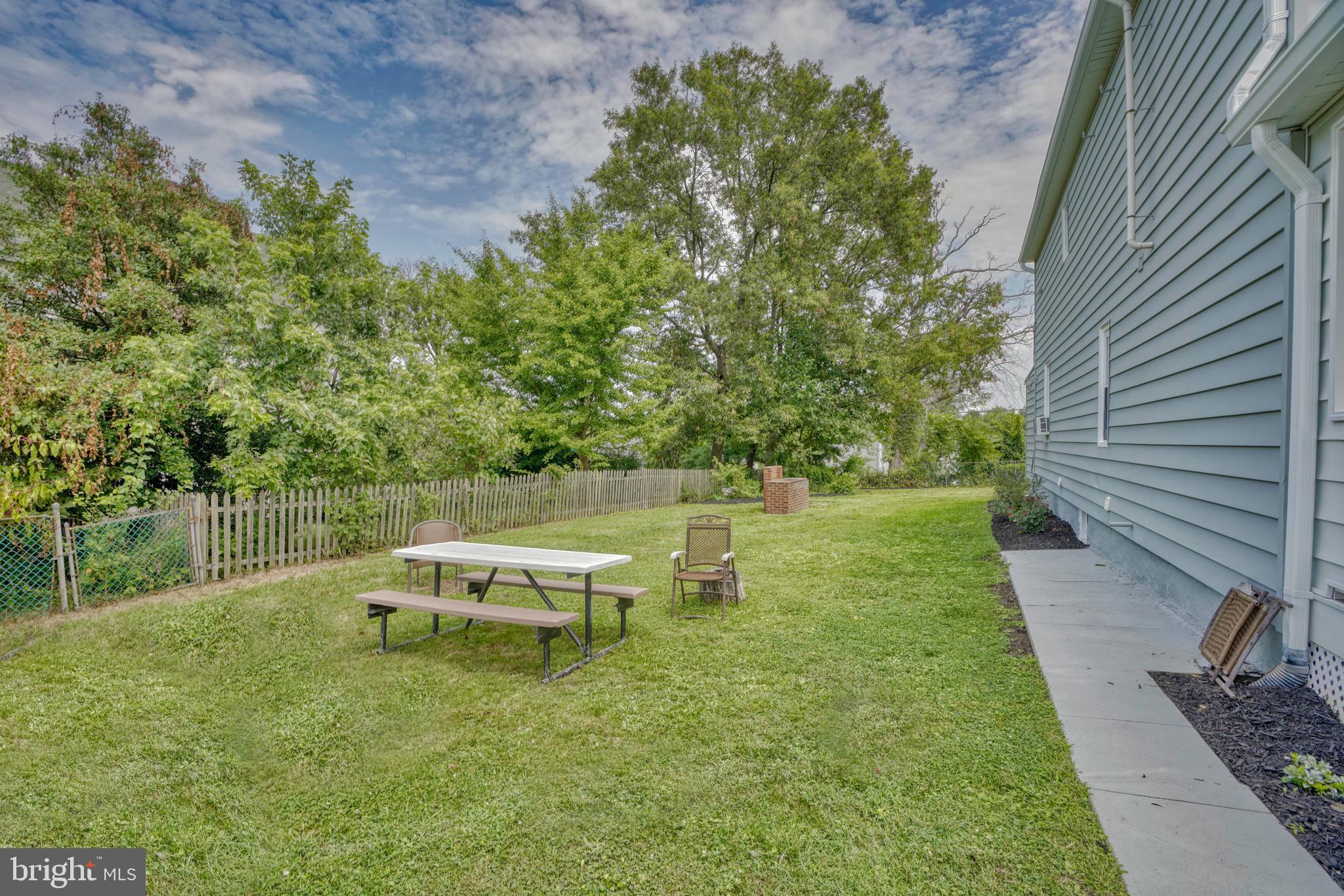 927 Desoto Road Baltimore, MD 21223 - Photo 5 of 25