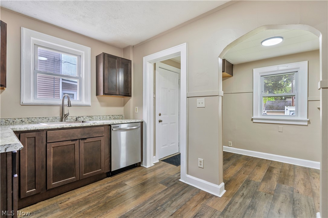 2910 13th Street Northwest Canton, OH 44708 - Photo 18 of 35