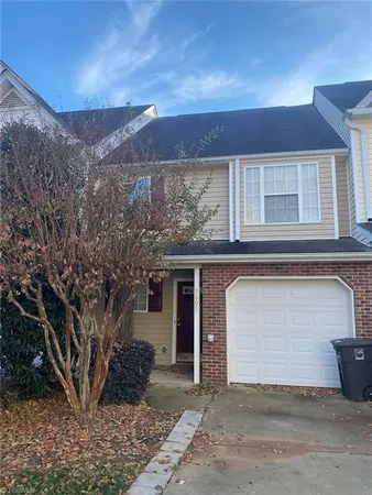 $1,625 | 5605 Fellowship Drive, Greensboro, NC 27410
