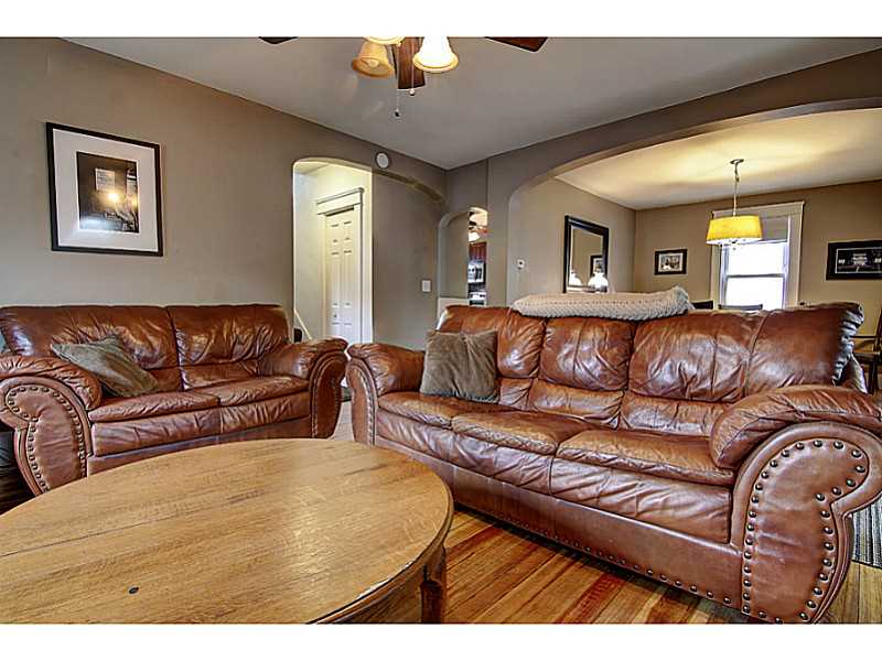 363 Dunlap Street Woonsocket, RI 02895 - Photo 6 of 23 Living Room.