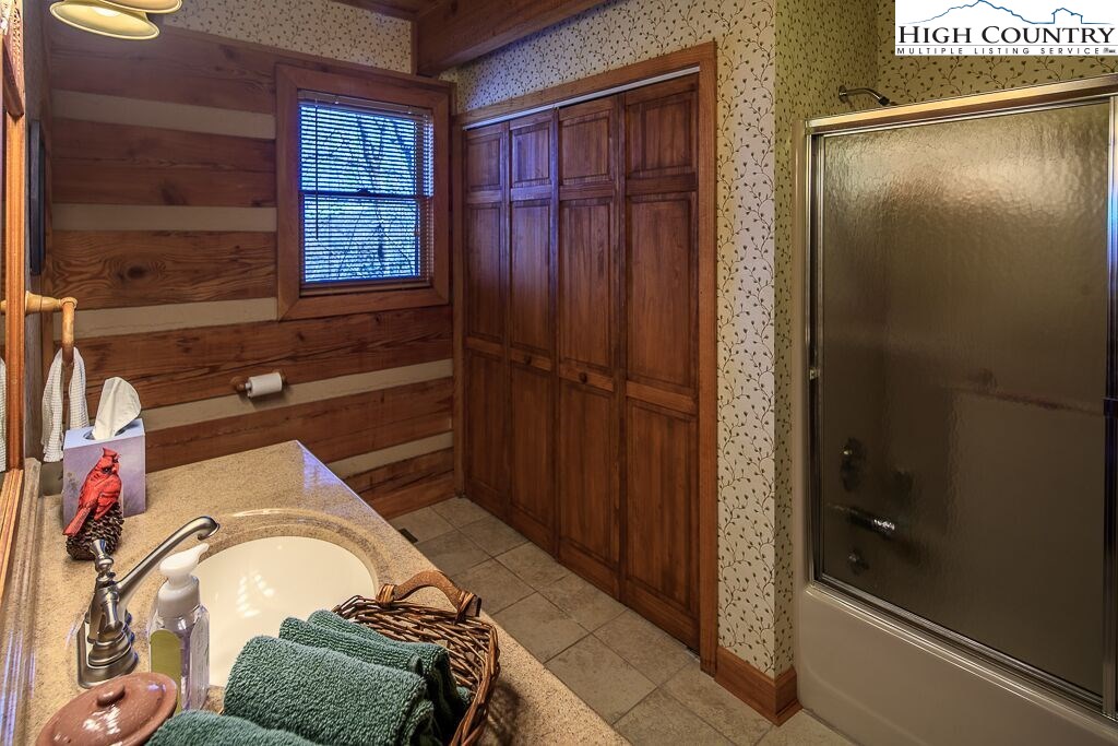 690 Rainbow Mountain Road Boone, NC 28607 - Photo 18 of 37 Gallery Image 18